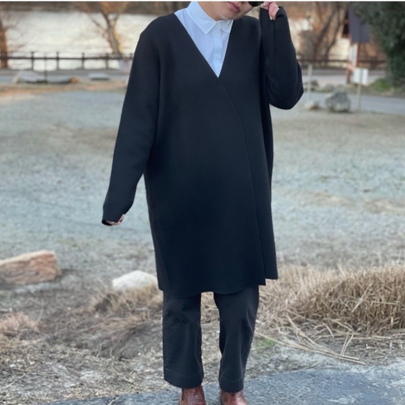 COS 100% Boiled Wool Black Cardigan Sweater Longline Open Concept Small - Picture 1 of 10